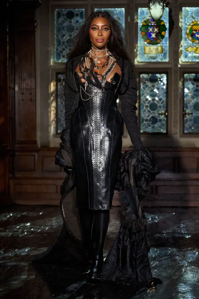 Dilara Findikoglu 26SS009